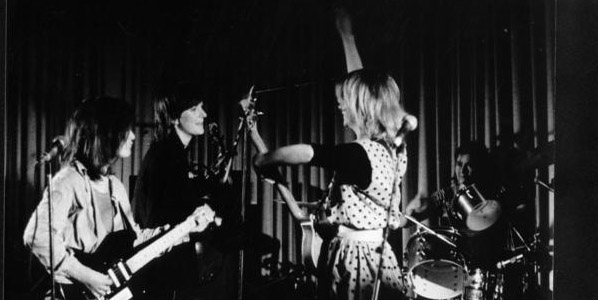 The Raincoats play The Raincoats @ The Scala, London, 20.05.2010 The Raincoats play The Raincoats @ The Scala, London, 20.05.2010