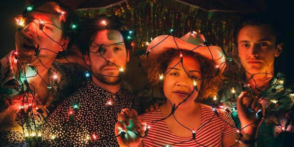 Interview: Weaves Interview: Weaves