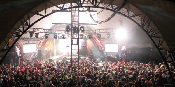 Small Festivals: Why They Rock Harder Than the Large Ones Small Festivals: Why They Rock Harder Than the Large Ones