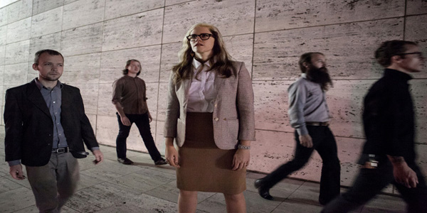 Listen: Dark Dark Dark - Tell Me Listen: Dark Dark Dark - Tell Me
